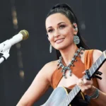 Country Singer Reacts to Texas Bible Curriculum